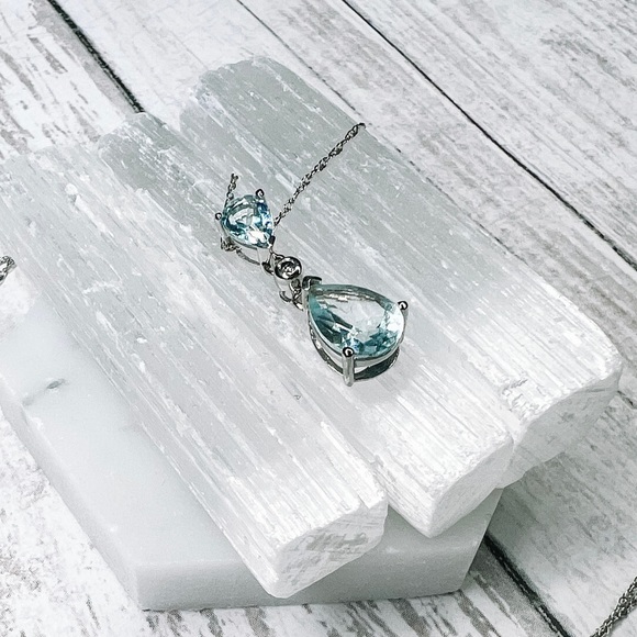 ✗ SOLD ✗ - Picture 4 of 8